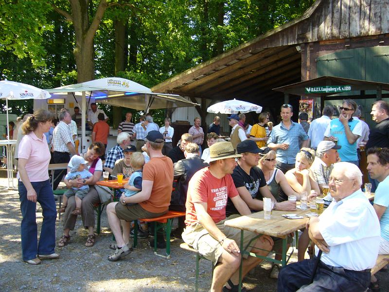 Haehnewettkraehen der Kreisjugend des Kreisverbandes Guetersloh 033.jpg - Hähnewettkrähen des Kreisverbandes Gütersloh in Langenberg auf dem Hofe Großelohmann